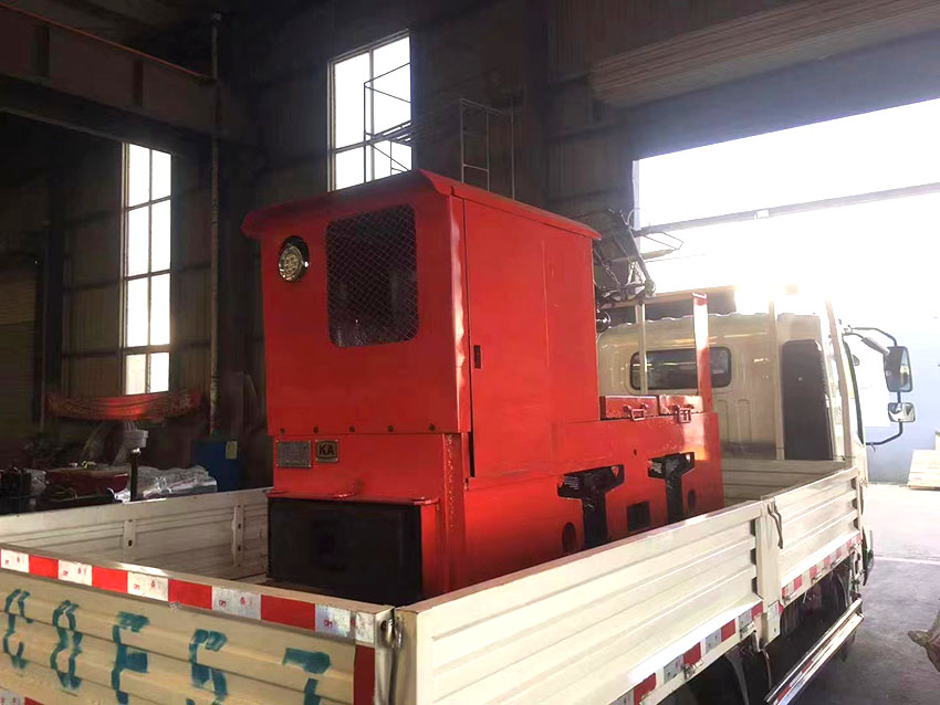 3噸架線電機(jī)車(chē)17