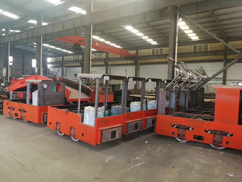 架線電機(jī)車(chē)的性能特點(diǎn)